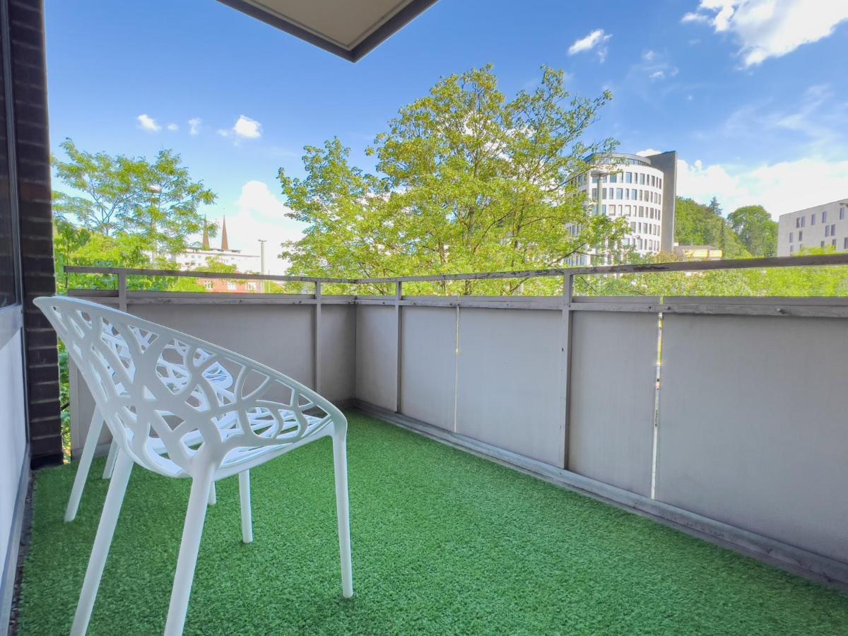 Home By Doni I Apartment An Der Kunsthalle I Parkplatz & Balkon Bielefeld Bagian luar foto