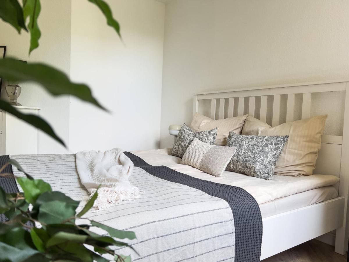 Home By Doni I Apartment An Der Kunsthalle I Parkplatz & Balkon Bielefeld Bagian luar foto